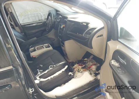 2015 Chrysler Town & Country Touring from USA, damaged, VIN 2C4RC1BG5FR706572